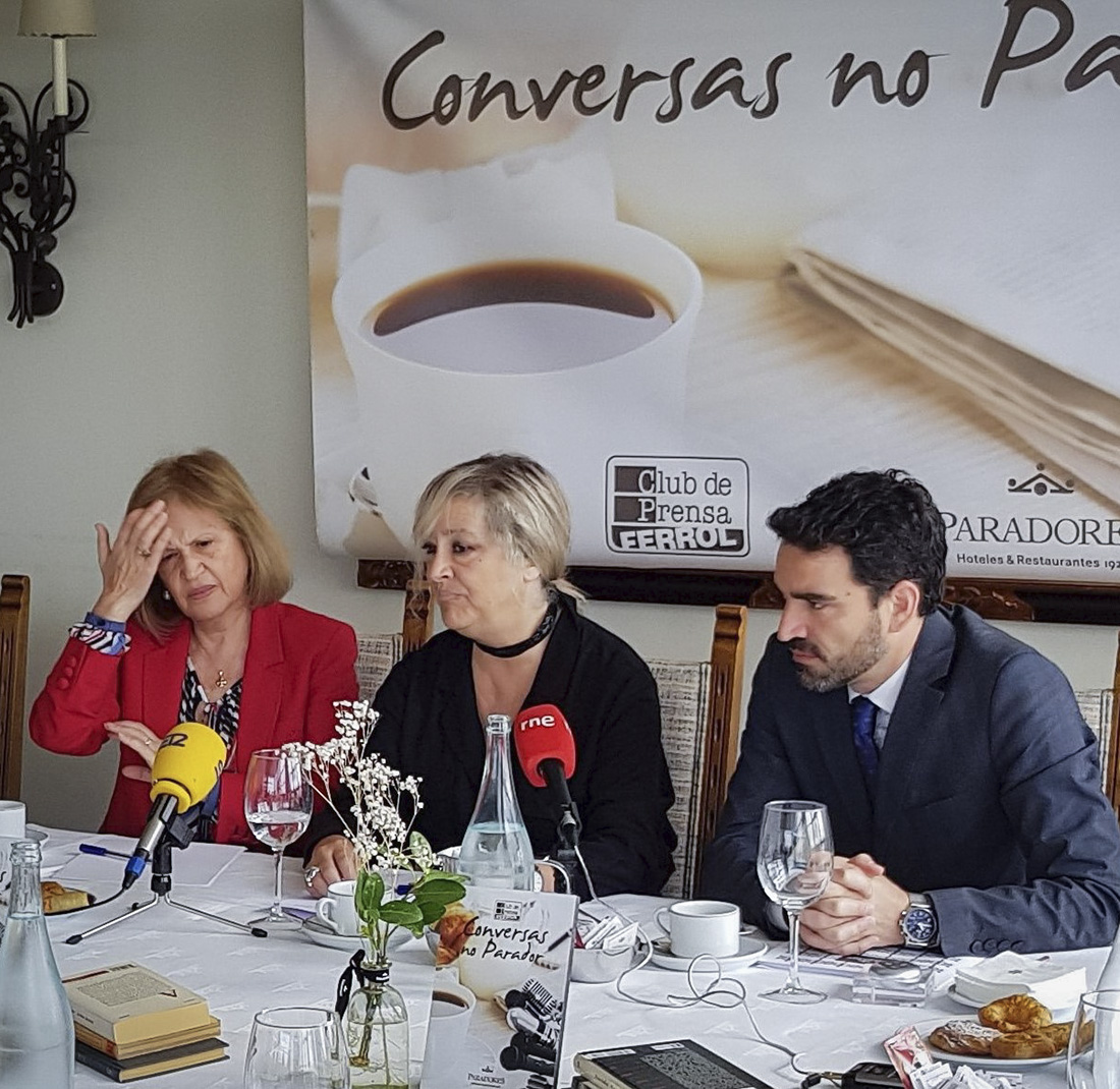Conversas no Parador coa decana Manuela del Pilar Santos Pita