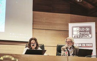 O profesor e filósofio Alberto Sucasas coa historiadora Esperanza Piñeiro de San Miguel