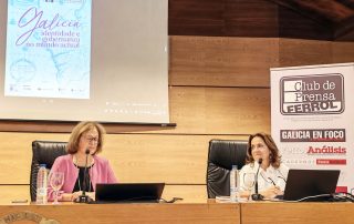 Esperanza Piñeiro de San Miguel e Xulia Díaz